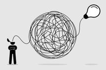 Mensch mit Glühbirne